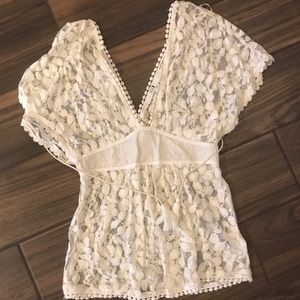 Cream Lace Short Sleeve Top